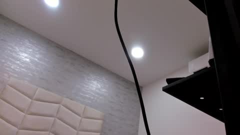 jax black online show from January 14, 2026, 7:08 pm