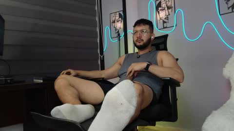 Jaxon online show from October 21, 2025, 5:19 am