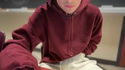 jaxsongray77 online show from April 17, 2026, 2:58 am