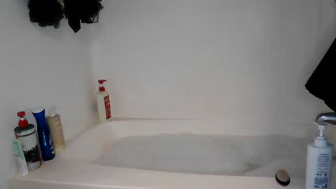 jax online show from April 16, 2026, 7:09 am