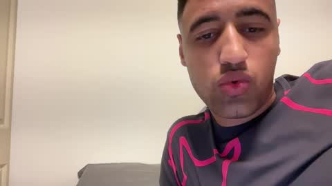 jay699510854 online show from January 25, 2025, 4:23 am