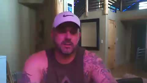 Snapshot of jay_banks0420 chatting on February 19, 2025, 9:25 pm jay_banks0420 online show from February 19, 2025, 9:25 pm