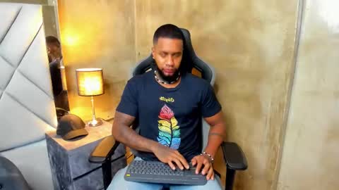 jay jhonson online show from December 23, 2025, 3:04 am