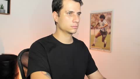 Snapshot of jayalvarrez_ chatting on January 28, 2025, 7:00 pm Jay Alvarrez online show from January 28, 2025, 7:00 pm