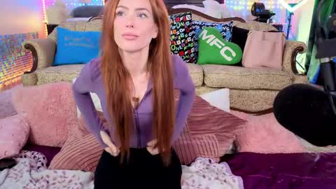 JennyBlighe online show from May 14, 2026, 8:26 pm