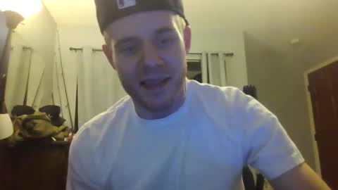 Snapshot of jaybrik92 chatting on December 14, 2025, 1:22 am Jlio Delgauto online show from December 14, 2025, 1:22 am