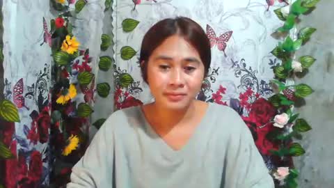 Snapshot of jayca20880 chatting on July 22, 2026, 2:42 pm JAYCA online show from July 22, 2026, 2:42 pm