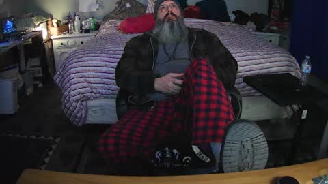 Grand Zaddy or Jay its casual online show from December 22, 2024, 5:01 am