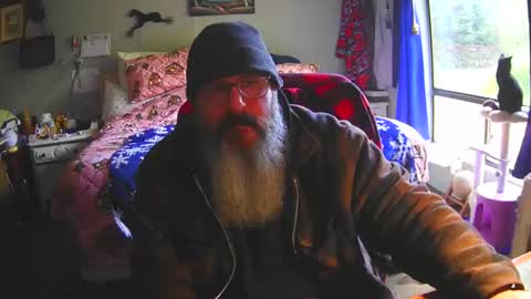 Grand Zaddy or Jay its casual online show from December 17, 2025, 7:53 pm