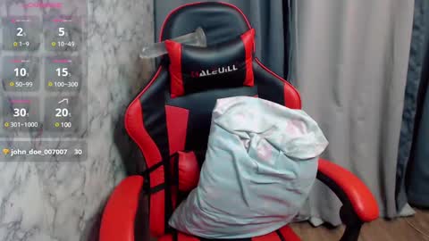 Jayda Khalifa  online show from December 1, 2024, 4:29 pm