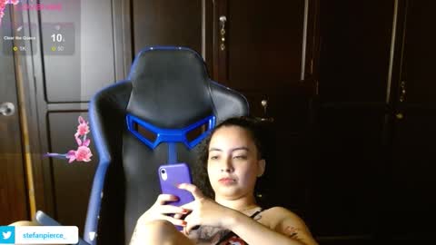 Snapshot of jaydensalvatore_ chatting on October 16, 2025, 1:17 am online show from October 16, 2025, 1:17 am