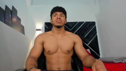 Snapshot of jaydenvance chatting on October 6, 2025, 12:35 pm JAYDEN online show from October 6, 2025, 12:35 pm