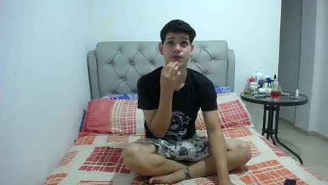 Snapshot of jayder_steven chatting on January 13, 2025, 1:02 am Jayder Steven online show from January 13, 2025, 1:02 am