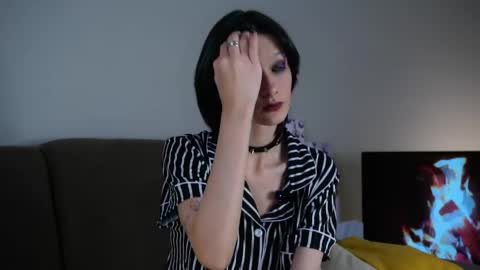 Emma online show from May 20, 2026, 11:16 am
