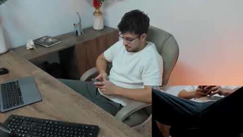 Snapshot of jaygrip chatting on February 10, 2026, 6:45 pm Jay online show from February 10, 2026, 6:45 pm