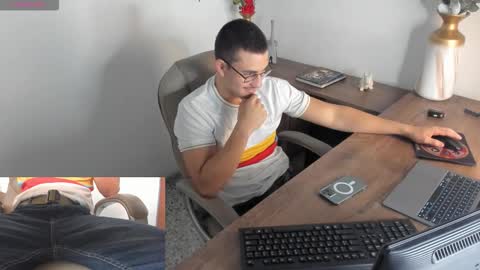 Snapshot of jaygrip chatting on February 13, 2026, 8:49 pm Jay online show from February 13, 2026, 8:49 pm