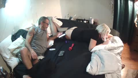 Snapshot of jayhood718 chatting on January 11, 2025, 4:48 am jayhood718Bk sexy pearl online show from January 11, 2025, 4:48 am