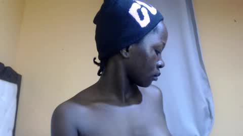 Snapshot of jayny1 chatting on November 21, 2025, 4:05 pm Jayny online show from November 21, 2025, 4:05 pm