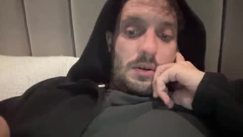 jaysmallzee123 online show from November 4, 2025, 12:15 pm