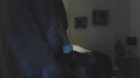 jaz_y_benja online show from May 25, 2026, 7:03 am