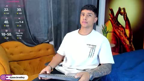 jaze_bradley online show from October 14, 2025, 11:22 am