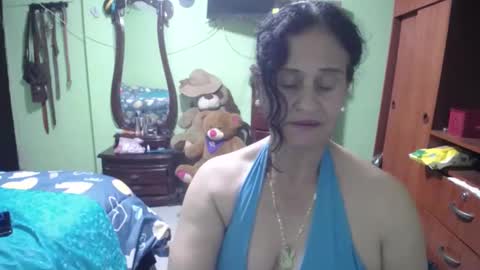Snapshot of jazmin_rios chatting on February 14, 2025, 2:28 am jazmim online show from February 14, 2025, 2:28 am