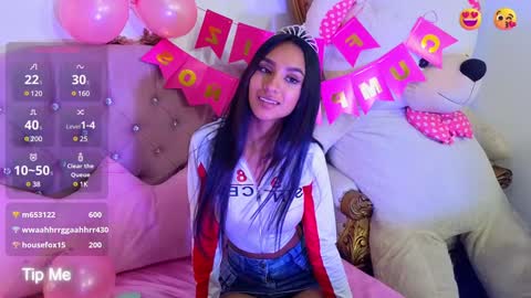 Jazmin  online show from January 13, 2025, 10:35 pm