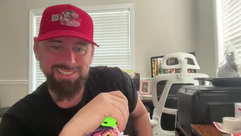 jazmine_jr_cruz online show from May 3, 2026, 1:06 pm