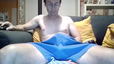 jbcascadess online show from November 10, 2025, 5:34 pm