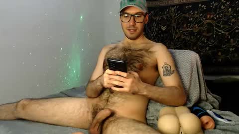 Snapshot of jblestrange chatting on April 10, 2026, 7:51 pm JBLestrange online show from April 10, 2026, 7:51 pm