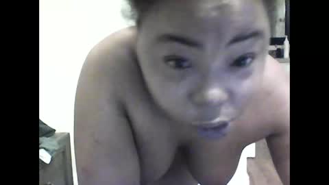 JCCaramelbarbie online show from April 22, 2026, 12:02 am
