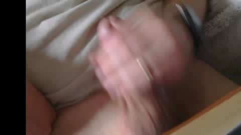 jcdogg11 online show from April 29, 2026, 7:42 pm