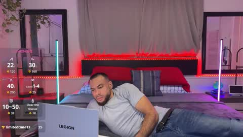 JcMax305 online show from December 18, 2025, 4:18 am