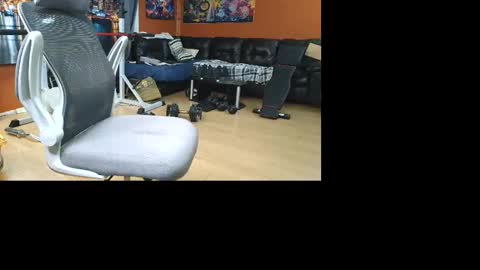 Snapshot of jdog00133 chatting on October 21, 2025, 4:24 am jdog00133 online show from October 21, 2025, 4:24 am