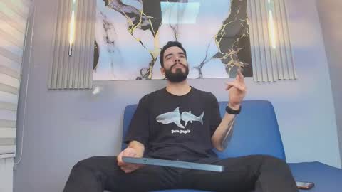 Snapshot of jean_lewis2 chatting on February 19, 2026, 2:35 pm JEAN online show from February 19, 2026, 2:35 pm