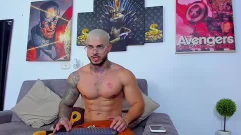 Snapshot of jean_lopez chatting on December 29, 2024, 11:29 pm Jean axelcrow Modelo Independiente online show from December 29, 2024, 11:29 pm