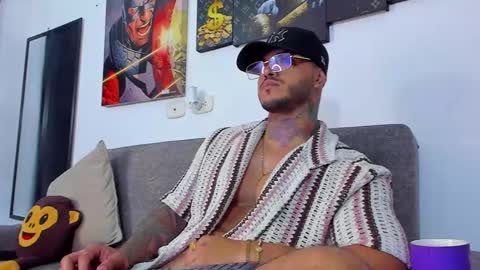 Snapshot of jean_lopez chatting on January 7, 2025, 6:48 am Jean axelcrow Modelo Independiente online show from January 7, 2025, 6:48 am