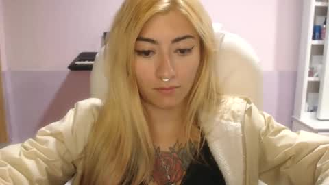 Jean online show from February 24, 2025, 1:46 am