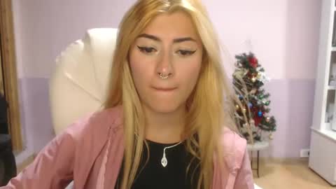 Jean online show from March 4, 2025, 3:22 am