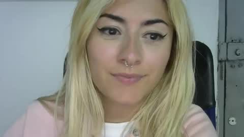 Jean online show from September 12, 2025, 11:37 pm