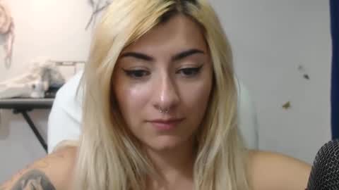 Jean online show from September 22, 2025, 11:07 pm