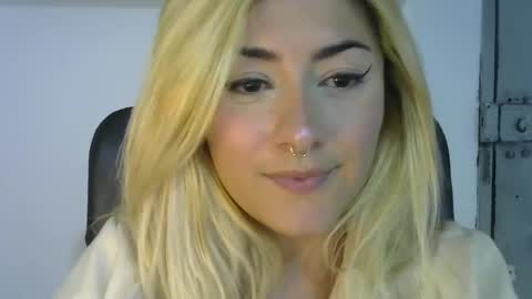 Jean online show from September 25, 2025, 11:08 pm