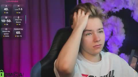 jean_wilsons online show from November 19, 2025, 11:21 am