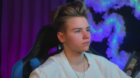 jean_wilsons online show from November 24, 2025, 11:10 am