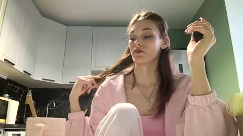 Snapshot of jeannielighter chatting on April 10, 2026, 10:20 am Hanna online show from April 10, 2026, 10:20 am