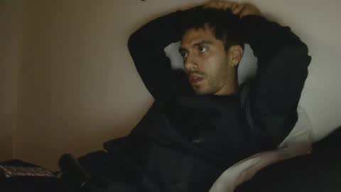 Snapshot of jeanpierbello7 chatting on October 16, 2025, 12:00 am jean pier bello Silva online show from October 16, 2025, 12:00 am