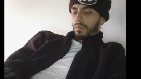 Snapshot of jeanpierbello7 chatting on November 23, 2025, 7:57 pm jean pier bello Silva online show from November 23, 2025, 7:57 pm