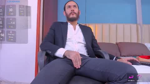 Jeanpiere online show from September 30, 2025, 3:55 am