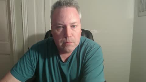 JE online show from April 17, 2026, 2:58 am