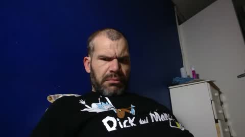 Snapshot of jediknight2 chatting on January 19, 2025, 11:32 pm Matt online show from January 19, 2025, 11:32 pm